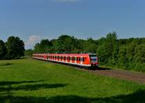 423 357 nach M�nchen Ost am 08.06.2013 bei Feldmoching.