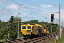 Plasser und Theurer Universalstopfmaschine Unimat 09-475/4S (99 80 9424 003-8) in Schwerin-G�rries am 09.06.2013