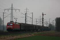 152 169 am 6.1.13 mit einem gemischten G�terzug in Neuss-Wei�enberg.