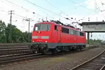 Auch die 111 001-4 war bei der Gro�en Fahrzeugparade des Sommerfestes in Koblenz-L�tze dabei. (08.06.2013)