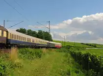 D-CBB 56 80 88-70 101-2 WRmh im DPE 20291 von Basel Bad Bf nach R�desheim, am 07.07.2012 bei Hattenheim.