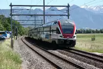 Der neue Rex,Rheintalexpress nach St.Gallen bei der Einfahrt in Maienfeld.13.06.13

