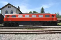 �BB 2050.09 am 15.Juni 2013 im Bf. Ernstbrunn.