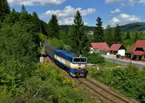 754 057 mit R 826 am 16.06.2013 bei �elezn� Ruda-Al�bět�n.