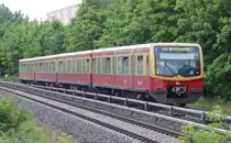 8.6.2013 S75 von Friedrichsfelde kommend im Biesdorfer Kreuz.