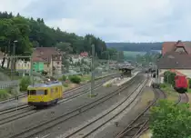 701 017 durchf�hrt am 25. Juni 2013 als Oberleitungsmessfahrt von Probstzella nach Lichtenfels den Bahnhof Kronach.