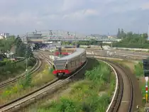 25.08.2004 Bornholmer Stra�e ; Ausfahrt eines  Lichtenraders  in Richtung Gesundbrunnen