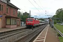 Am 25.06.2013 war wieder mal eine au�erplanm��ige 120er am EC 8 als Ersatz f�r eine 101er. An diesem Tag war es 120 123-5 bei der Durchfahrt gen Norden in Orschweier.