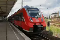 Hier 442 317-4 als RB12 (RB18250) von Berlin Lichtenberg nach Oranienburg, dieser Triebzug stand am 23.6.2013 in Berlin Lichtenberg. 