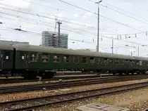 B4ymg 40652M� 7580D-BYB2243257-2 wird in M�nchen-Hbf f�r einen Sonderzug bereitgestellt; 130607