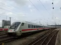 IC-Steuerwagen, Bimdzf; entschwindet mit seiner Garnitur in das Vorfeld des M�nchener Hauptbahnhofes; 130607