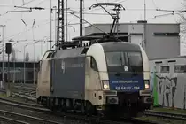 WLC ES 64 U2-068 setzte am 2.2.13 nach der Ankunft mit ihrem KLV in Rheinhausen um und rollte zur Abstellung.