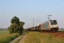 Am 12.Juni 2013 war RP/PCT 185 691 mit einem Autozug bei Burgstemmen auf dem Weg Richtung Hannover.
