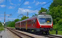 S� 814-106 f�hrt durch Maribor-Tabor Richtung Zidani Most. /12.6.2013