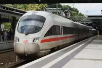 Hier 411 012-8  Freie und Hansestadt Hamburg  und 411 013-6  Hansestadt Stralsund  als Leerzug, bei der Durchfahrt am 27.6.2013 durch Berlin Gesundbrunnen, in Richtung Berlin Rummelsburg.