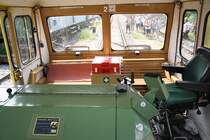 Innenansicht des VSS X626.172 am 07.Juli 2013 im Bf. Asparn an der Zaya. 

