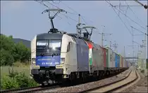WLB ES64U2-023 und GySEV 470 505 Sz�chenyi bringen den TEC 43623 von Bratislava-Petrzalka  nach Spielfeld-Stra�.
Wr.Neustadt Civitas Nova am 10.07.13
