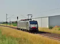 Aus Norden kommend bei Allerheiligen in Richtung S�den fahrend ist hier die MRCE 189 102 zu sehen. 13.7.2013