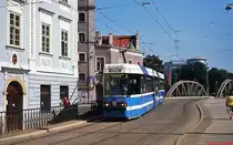 Stra�enbahn Wroclaw - Tw 2725 (Typ 105Na) am 17.06.2013 (swietej Jadwigi)