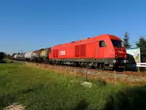 2016 077-8 befindet sich mit GZ75850 zu den diversen Firmenanschl�ssen entlang der Hausruckbahn; 130717
