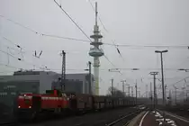 RBH 801 am 14.2.13 mit einem Kohlezug in Duisburg Hbf.
