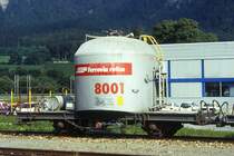 RhB - Uce 8001 am 21.08.1995 in Untervaz - Zementsilowagen 2-achsig mit 1 offenen Plattform - Baujahr 1956 - FFA/MBA - Gewicht 7,90t - Zuladung 15,00t - L�P 7,74m - zul�ssige Geschwindigkeit 65 km/h - �3=04.06.1984 �=22.11.1992. Lebenslauf: ex OB1 8085I - 1964 OB1 8001 - 1969 Uce 8001 - 2004 Uc 2001 - Hinweis: Logo RhB in italienisch
