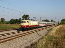 Die 103 245 mit einem IC nach M�nchen am 20.07.2013 unterwegs bei H�rbach.