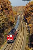 Sachsenmagistrale: Am 29.10.05 bringt 232 583 den IC 2154 ab Reichenbach nach N�rnberg. Hier aufgenommen unweit von Limbach im Vogtland.