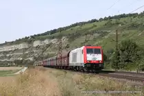 185 649-1 (ITL) f�hrt am 15. August 2013 um 15:35 Uhr mit einem G�terzug durch Th�ngersheim