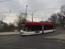 EVAG 642 als Linie 6 vom Wiesenh�gel zum Domplatz, am 13.04.2013 am Erfurter Hauptbahnhof.
