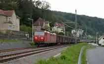 Am 05.07.13 zog 180 008 einen gemischten G�terzug durch K�nigstein Richtung Decin.