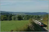 Ein Domino hat Pal�zieux verlasen und f�hrt nun durch Broyetal Richtung Payerne.
5. Oktober 2012