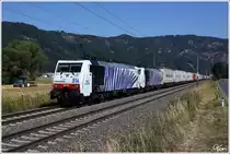 Lokomotion 189 914 + 907 ziehen den Tauernumleiter TEC 41857, durch das sommerliche Murtal. Danke Herbert f�r&acute;s Vormelden :O)
St.Lorenzen 16.08.2013