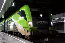 �bb 1016 kurz vor der Abfahrt am Wiener Flughafen mit dem CAT nach Wien am 01.04.2013