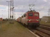 Am 25.08.2013 kam ABEG 140 857 mit einem Containerzug aus Richtung Salzwedel und fuhr weiter Richtung Magdeburg.