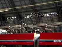 Stromabnehmer eines 442er am 17.08.13 in Frankfurt am Main Hbf 