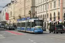 Wagen 2160 am 17.08.13 in der Maximilianstra�e