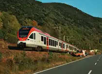 Feierabend f�r den VIAS 410 in Kaub, gerade wird er an die Steckdose gelegt.
Kaub den 23.8.2013