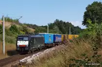 Eine halbe Stunde nach dem ERSR-Zug folgt am 28.08.13 ES 64 F4-035 TXL mit dem DGS 43147 nach Verona Q.E. L�beck-Skandinavienkai.