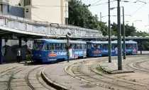 In der Wendeschleife vor dem Hauptbahnhof in Bratislava steht am 27.06.2001
die Tatra Tram 7741 der Linie 1.