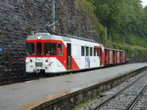 TMR / MC - Triebwagen BDeh 4/4 501 mit G�terwagen im Bahnhof von Salvan am 24.08.2013