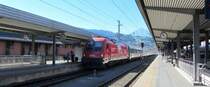 1216 017 mit EC 82  DB-�BB EuroCity  nach M�nchen Hbf in Innsbruck Hbf bei der Bereitstellung am 2.8.2013.