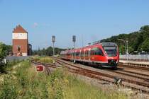 644 040-8 + 644 035-6 als RE 12078 (Trier Hbf - K�ln-Messe Deutz bei der Ausfahrt aus Mechernich am 07.07.13