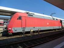 101 107-1 steht hier am 06.09.2013 im N�rnberger Hbf.
Sie war Zuglok des IC N�rnberg-Karlsruhe.
