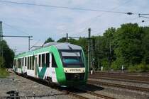 Noch fahren sie, die auff�lligen LINT der Vectus. Hier VT 258 (95 80 0 648 158-3 D-VCT) bei der Einfahrt in Au/Sieg am 6.8.13.