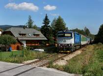 Die 750 705 mit einem Os nach Nov� �dol� am 07.09.2013 unterwegs bei Nov� Pec.