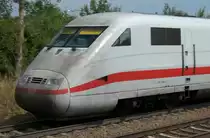 401 009 am 18.08.13 im Rausch der Geschwindikeit in M�nchen-Langwied