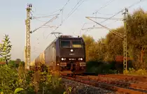 185 545 MRCE / MGW mit GATX Kesselwagenzug am 07.09.2013 bei Bad Staffelstein gen Kronach. 