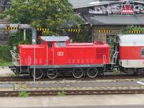 346 995 4 bei DB Autozug in Berlin Warschauerstra�e am 02.09.2013 bei Rangierarbeiten