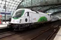 Die 5 370 009 mit EC 45 von Berlin Hbf nach Warszawa Wschodnia am 08.09.2013 kurz vor der Abfahrt in Berlin Hbf.